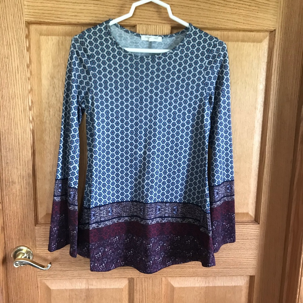 Living Doll   Beautiful long bell sleeved top